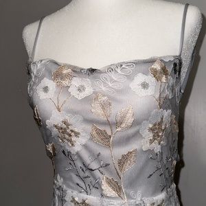 Lucy in the Sky | light grey/ silver mini dress with embroidered tan flowers